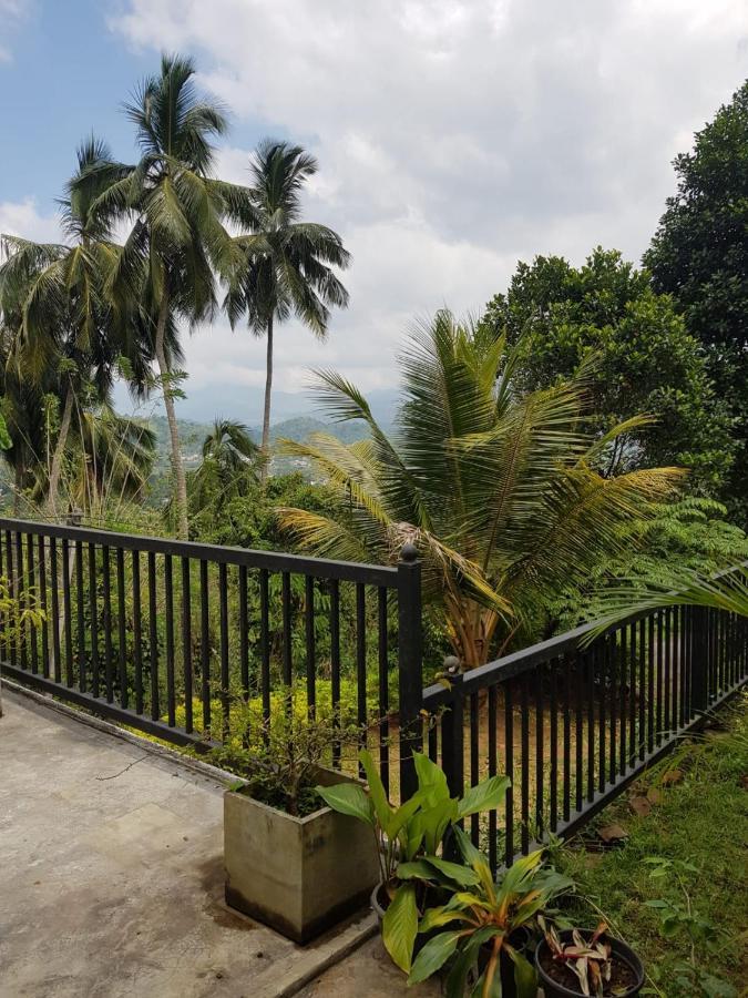 Pearl'S Homestay Matale Exterior foto
